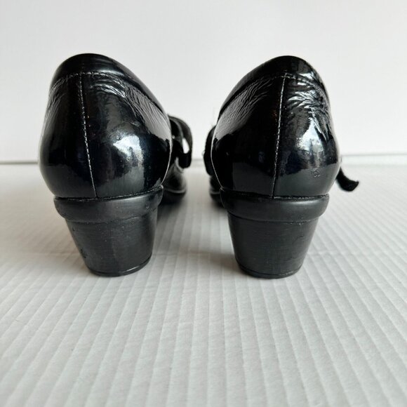 Naot Trendy Mary Janes Shoes Heeled Black Gloss Lace Comb Leather US 7 EUR 38 - Picture 11 of 16